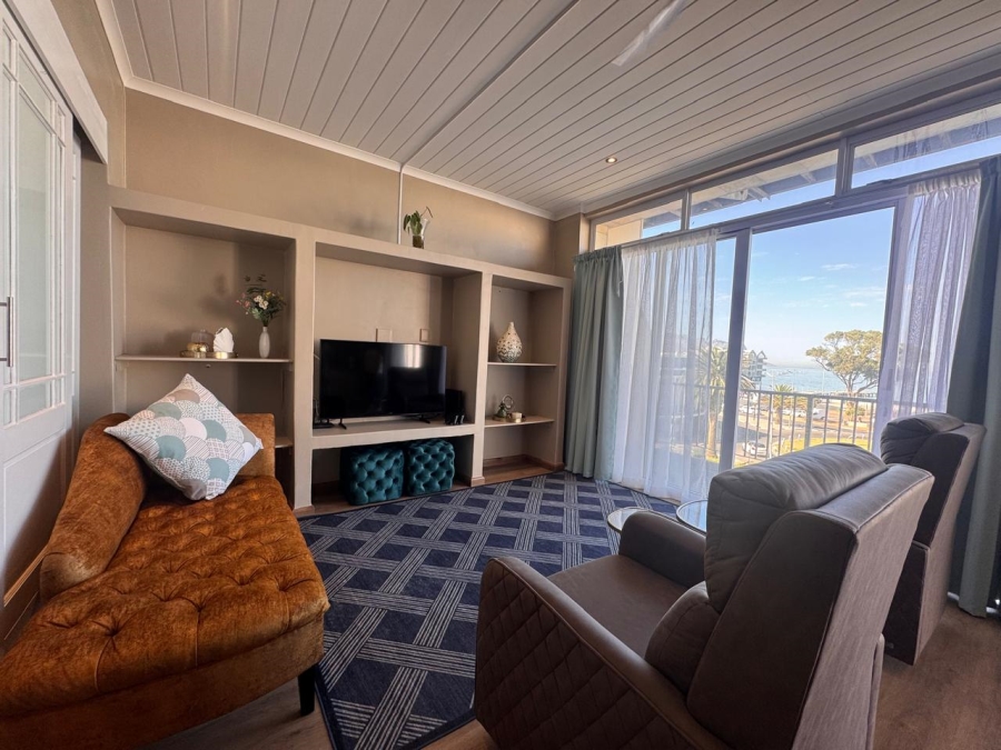 To Let 1 Bedroom Property for Rent in Strand North Western Cape